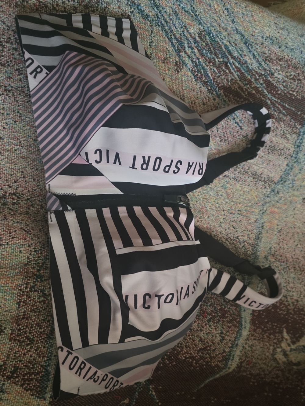 Victoria secret sports bra